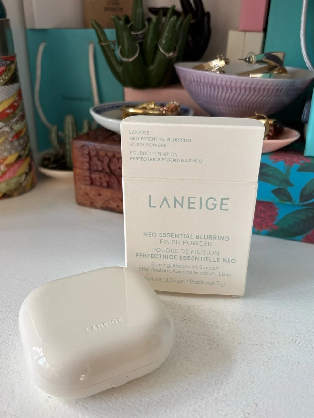 Laneige Neo Blurring Powder, Hyaluronic Acia, Semi-Matte, Skincare Powder